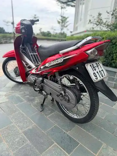 Yamaha Sirius 2011 Красный