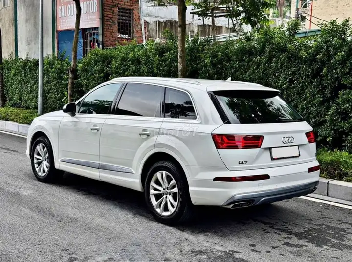 Audi Q7 2017 2.0 TFSI Quattro Белый