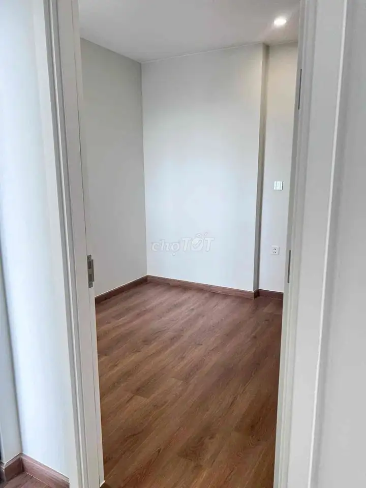 Срочно: 2 спальни, 55 м², I1, Vinhomes Smart City