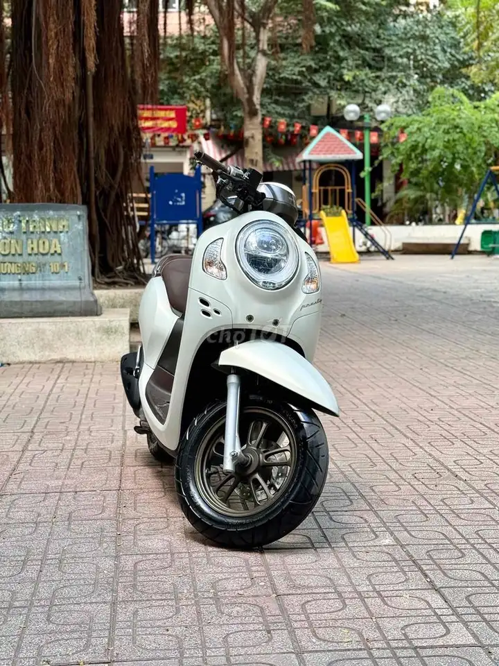 Honda Scoopy Smartkey 2024 Белый 29B2