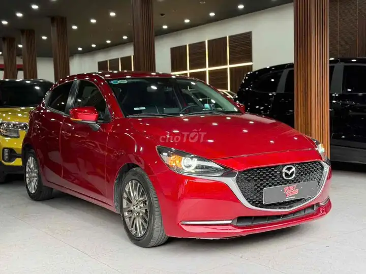 Mazda 3 2021 1.5 AT Premium Красный