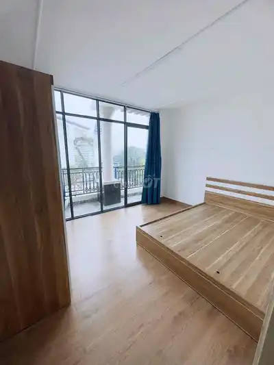 STUDIO BANCOL 50М2 - РЯДОМ С ПРОМЫШЛЕННОСТЬЮ, НЕДАЛЕКО ОТ ШКОЛ, ПРОМЫШЛЕННЫХ ПРЕДПРИЯТИЙ