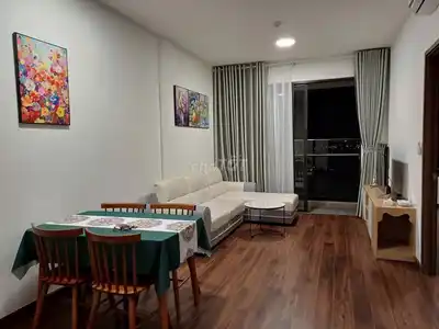 Квартира Vo Van Kiet в аренду в Бинь Тане - 78 м², 2 спальни, 2 туалета, роскошная мебель