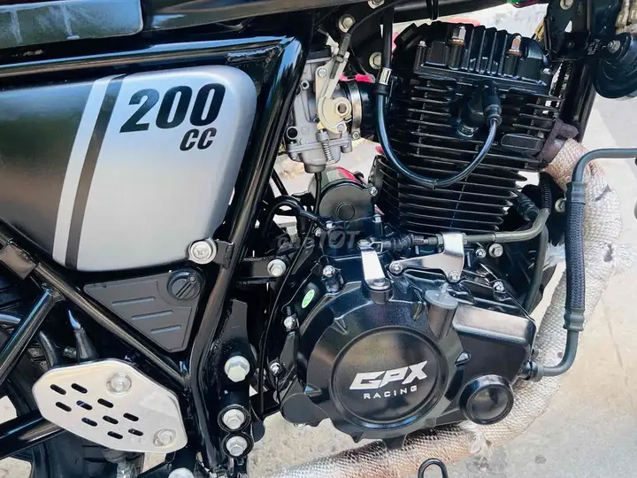 GPX LEGEND 200cc, пробег небольшой, новый, красивый мотобайк от хозяина