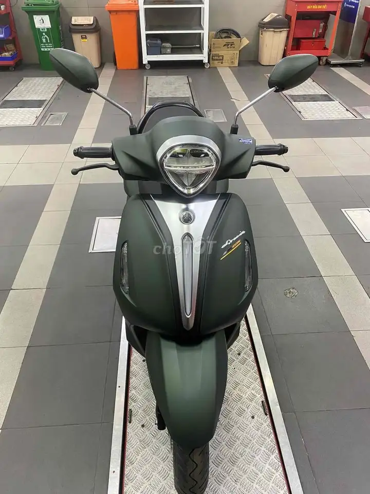 Yamaha Grande 2025, зеленый, 7000 км
