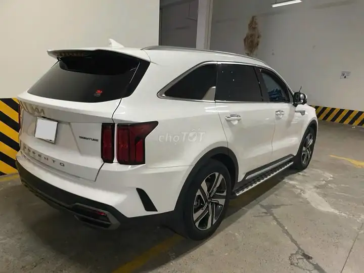Kia Sorento Signature 2.2 AT AWD 2022 белый