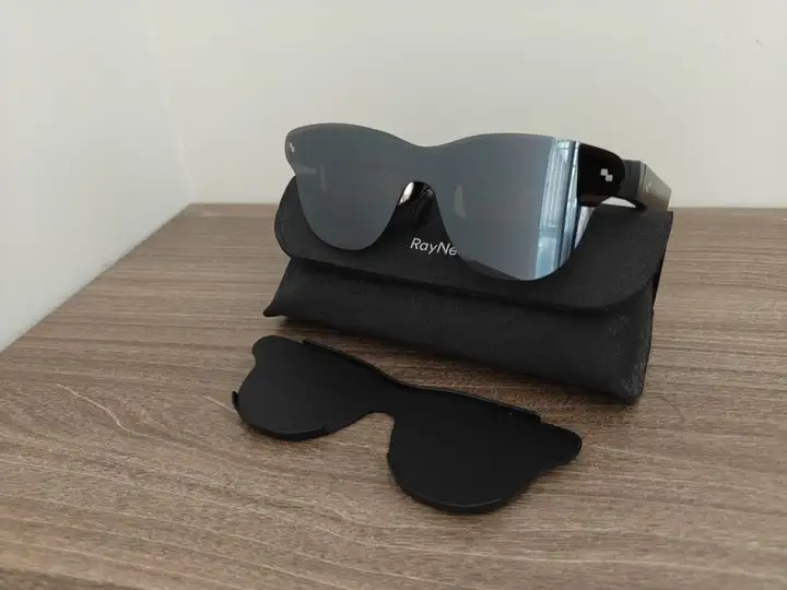 AR-очки RayNeo Air 4 Pro и Razer Basilisk v3 X Hyperspeed