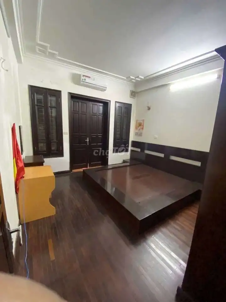 Дом в переулке Хау Нам, 60 кв.м, 5 этажей, 6 спален, с мебелью