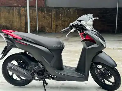 Honda Vision матовый черный в отличном состоянии с документами