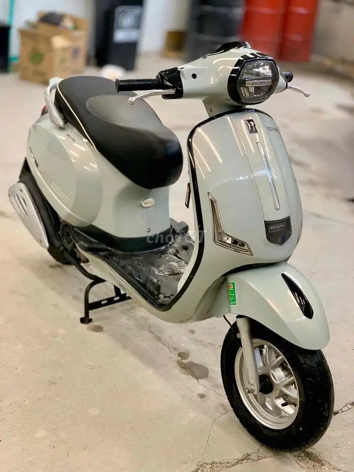 Espero 50 сине-фиолетовый, пробег 8700 км, красивый, собственник