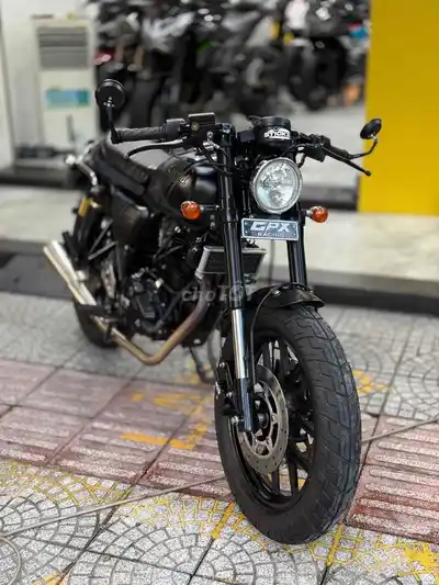 Мотоцикл GPX Legend 200 Cafe Racer, первый взнос 4 000 000