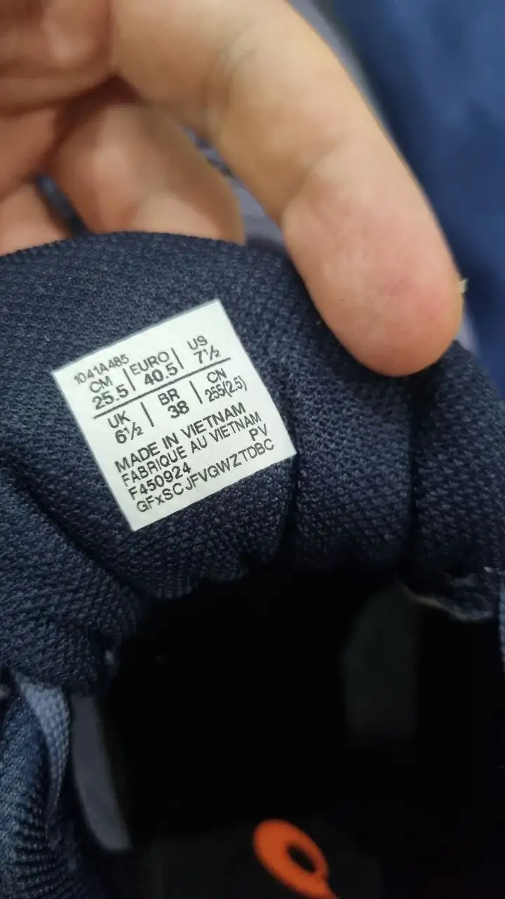 Кроссовки ASICS Gel-Resolution X