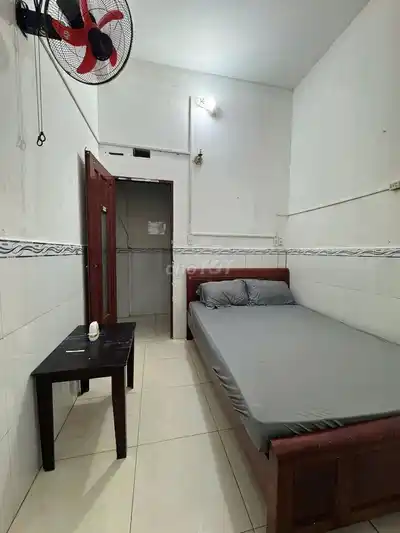 Комната в аренду на ул. Нгуен Тат Тхань, Тхань Кхе, Дананг