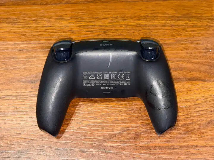 Игровой геймпад для PS4