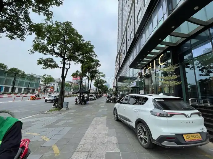 Квартира в ЖК Eurowindow Trần Duy Hưng, Cầu Giấy, с мебелью