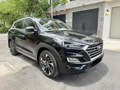 Hyundai Tucson 1.6T специальный черный