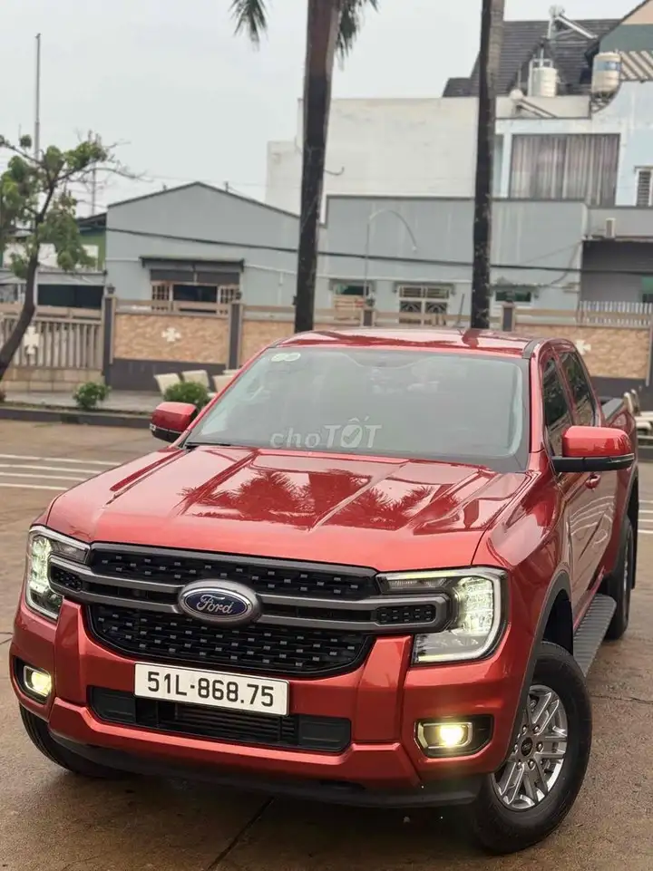 Ford Ranger XLS 2025 автомат полный привод