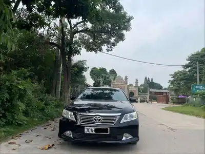 Toyota Camry 2.5Q 2013 Черный 150 тыс. км
