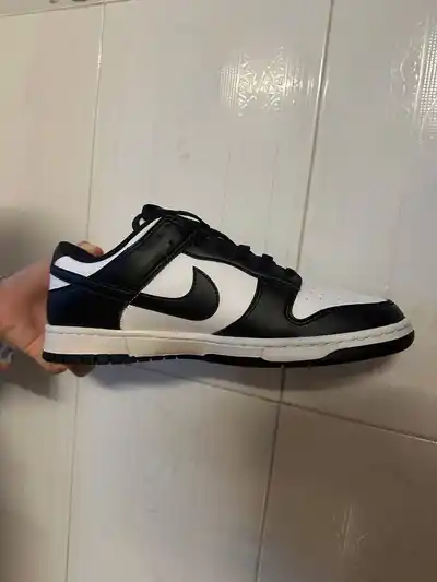 Nike Dunk Low Panda