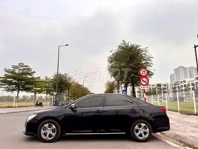 Toyota Camry 2.0E 2013 Черный 120 000 км