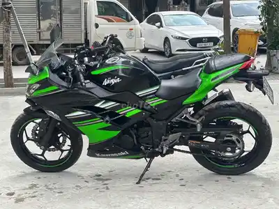 Kawasaki Ninja 300 2017 сине-черный