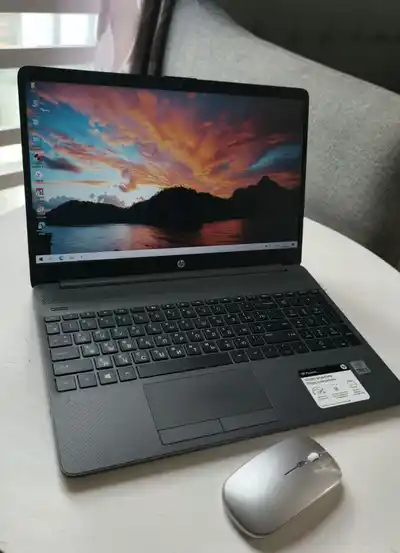 Ноутбук HP 250 G8