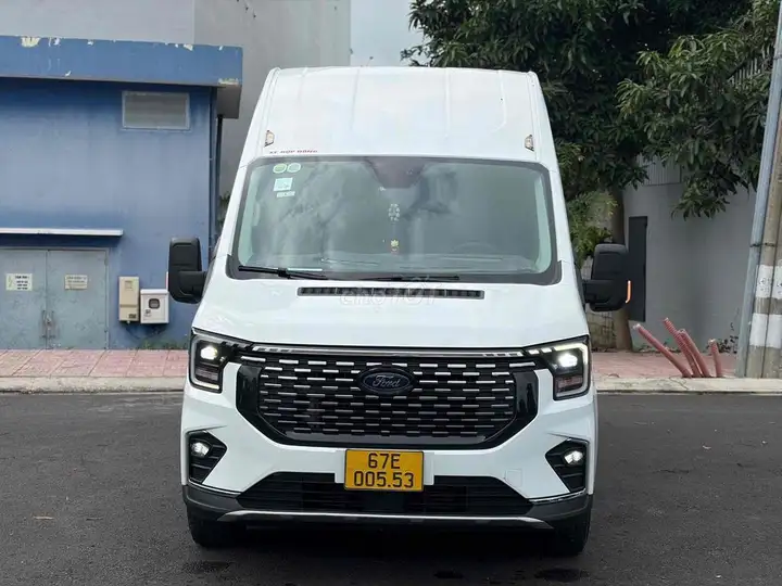 Ford Transit 2024 Караоке, пробег 60 тыс., в отличном состоянии