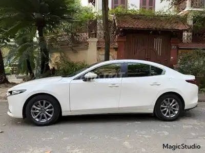 Mazda 3 1.5L Luxury 2020