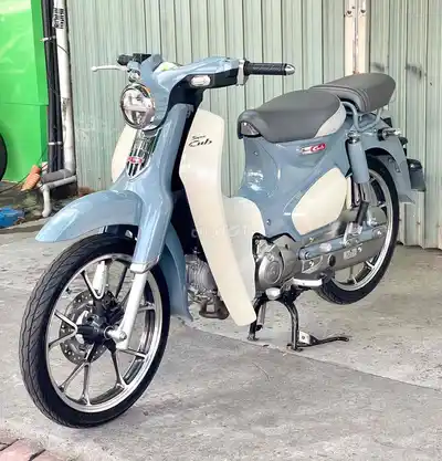Honda Super Cub 125 2023, пробег 4400 км, оформление переоформления