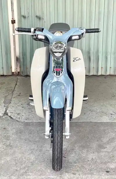 Honda Super Cub 125 2023, пробег 4400 км, оформление переоформления