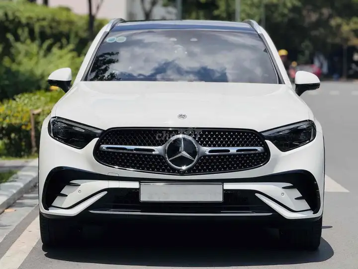 Mercedes GLC300 Allnew V1 2023 Белый/Коричневый с HUD