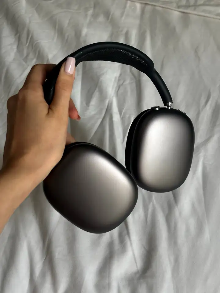 AirPods Max