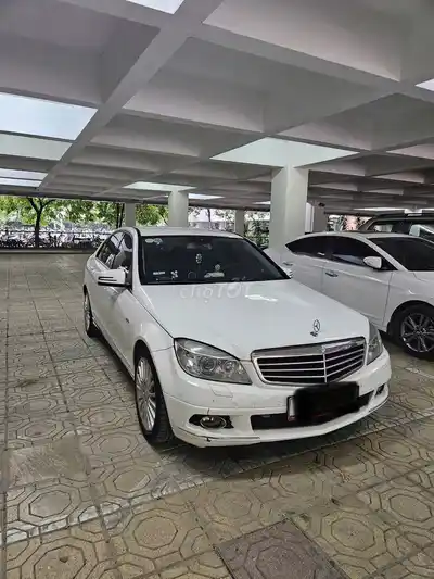 Mercedes-Benz C250 CGI 2010 Белый от собственника