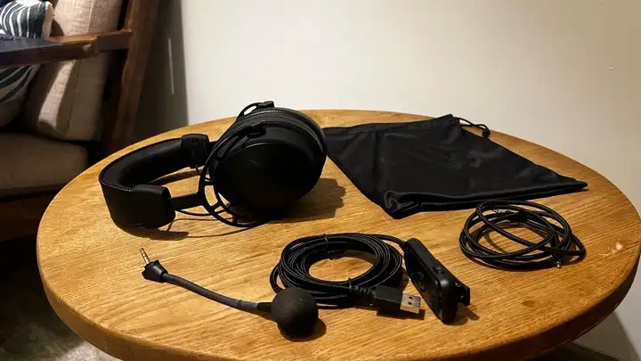 HyperX Cloud Alpha и веб-камеры Logitech