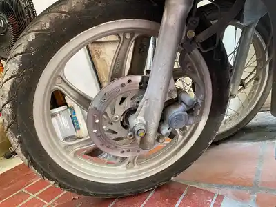 Honda Click тайской сборки, последняя серия с 6-спицевыми дисками