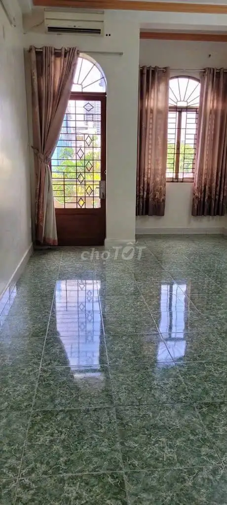 Аренда дома: 266/ Tô Hiến Thành, Phường 15, Quận 10