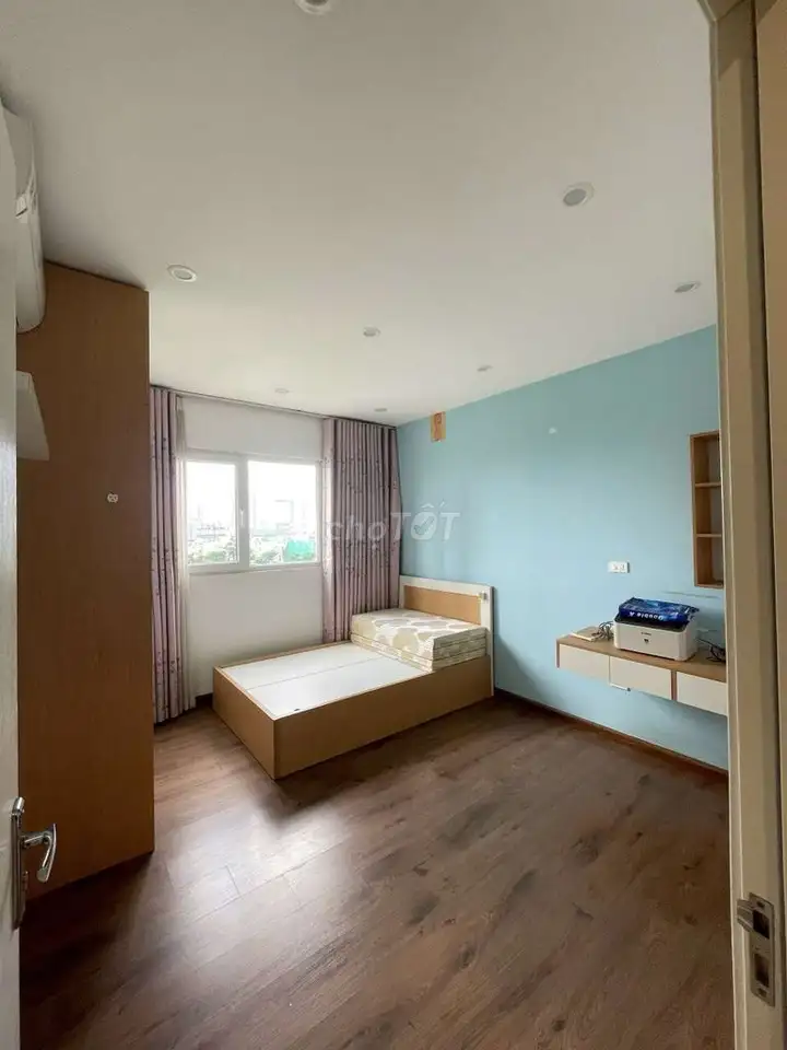 Сдается квартира в Nghĩa Đô, 106 Hoàng Quốc Việt, 130 м², 3 спальни