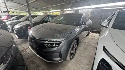 VinFast VF8 Eco AWD 2023 - 637 млн