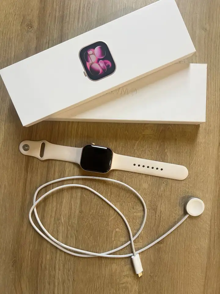 Apple Watch Series 11 46mm GPS + Cellular