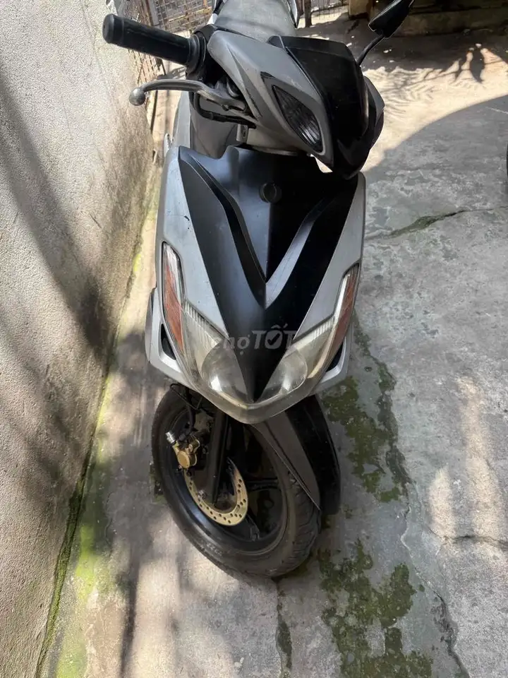 Yamaha Luvias 2011, черный, серебристый