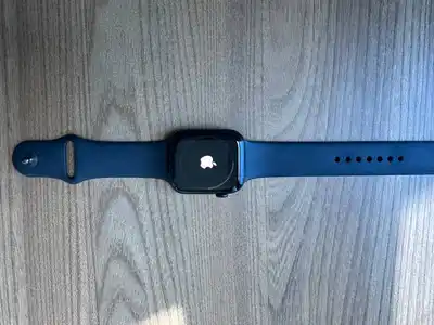 Apple Watch Series 7, 45 мм