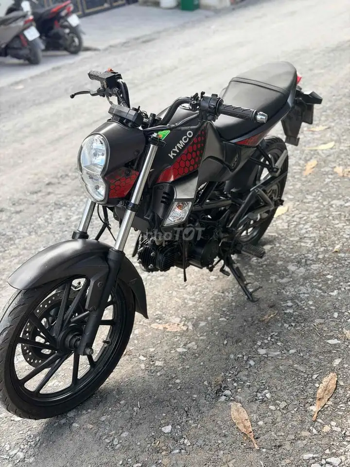 Kymco Kpipe 50cc 2022 черный 13.000 км