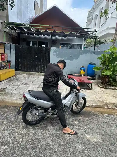Suzuki Sport Silver Vietnam
