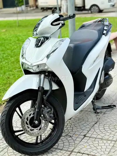 Honda SH 125 2022 Белый Вьетнам