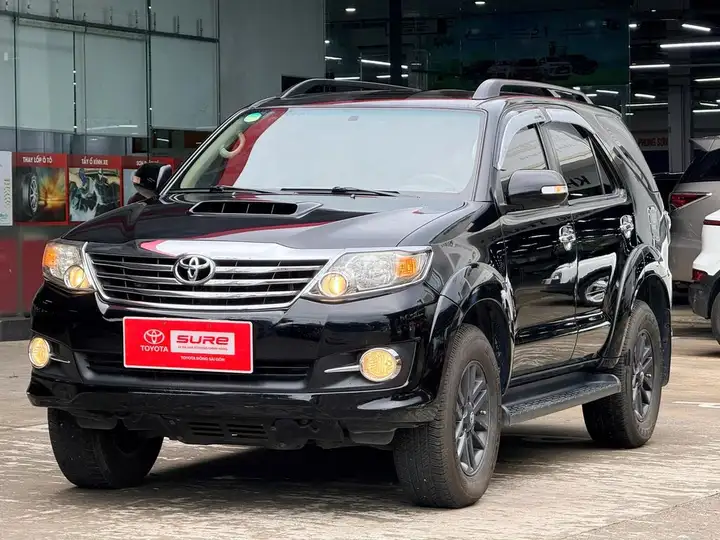 Toyota Fortuner дизель механика 2016 — цена договорная
