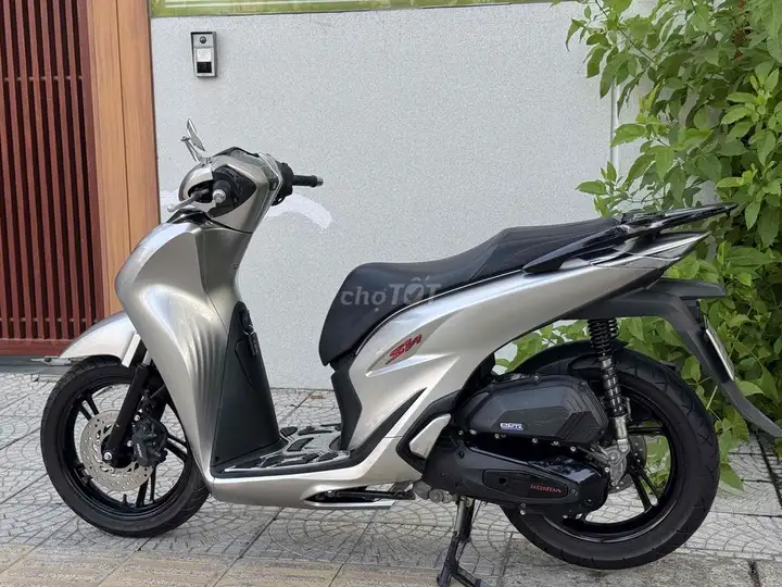 Honda SH 125 2021 серый черный обмен на другие мотоциклы