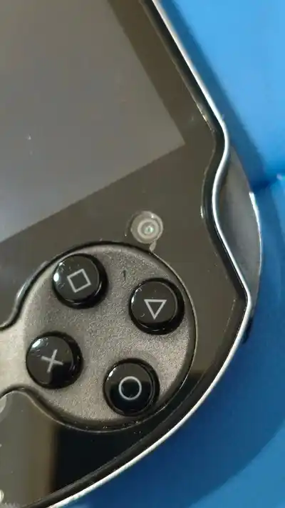 Sony PS Vita PCH-1108 Fat 128 GB
