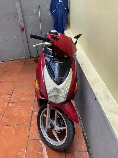 Honda Click красный, документы в порядке