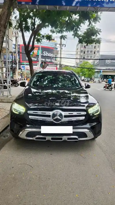 Mercedes-Benz GLC 200 facelift 2021 в идеальном состоянии