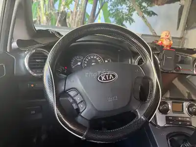 Kia Carens 2015, МКПП, белый, 7 мест